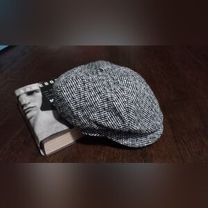 Tweed Newsboy Paperboy Cap Vintage Vibes
